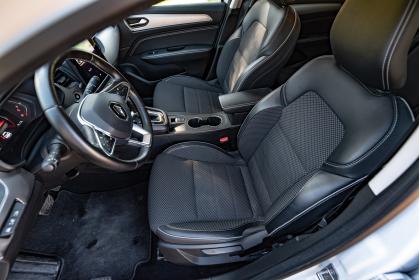 Jeep Compass e-Hybrid vs KIA Niro Hybrid vs Renault Arkana E-Tech